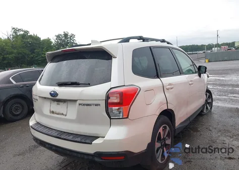2018 Subaru Forester 2.5I Premium from USA, damaged, VIN JF2SJAEC5JG585683